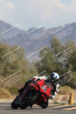 media/Oct-13-2025-Moto Forza (Mon) [[a66d839500]]/2-A Group/Session 4 Turn 7/